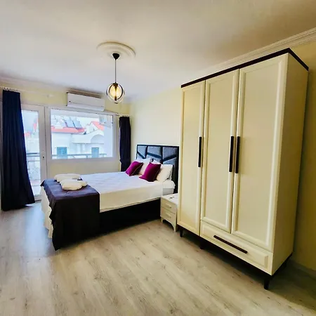 Spacious By Calis Apartament *