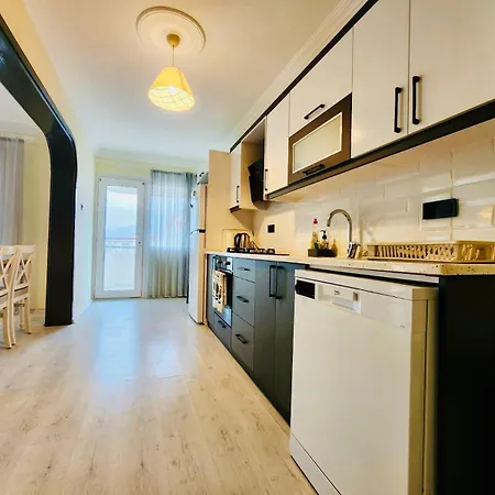 Spacious By Calis